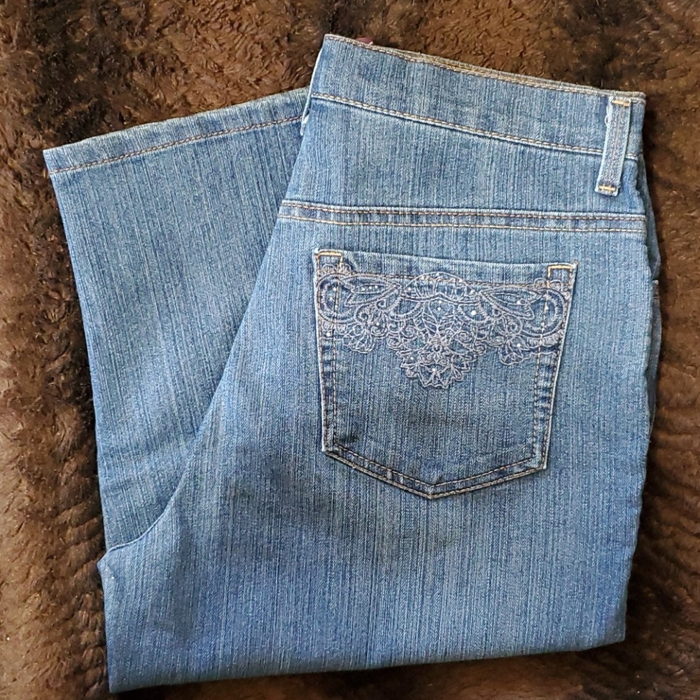 Capris
